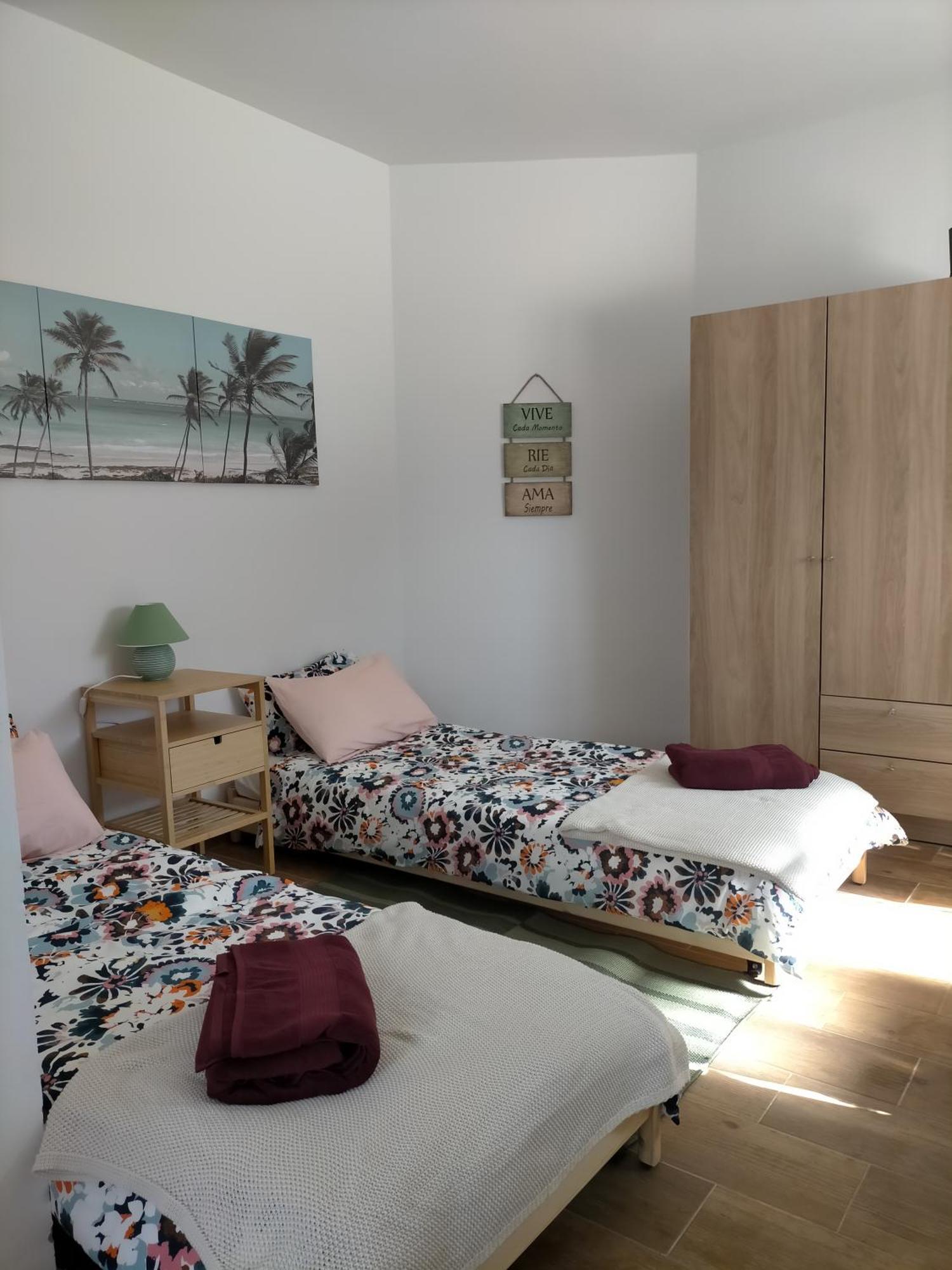 Casa Plaza San Nicolas De Bari Sardina Eksteriør billede